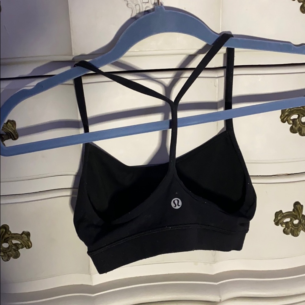 Lululemon Flow Y Bra Nulu light support size 2